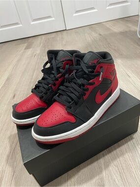 Jordan Men’s Sneakers - Black/Red